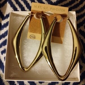 Diva Gold Hoop Earrings